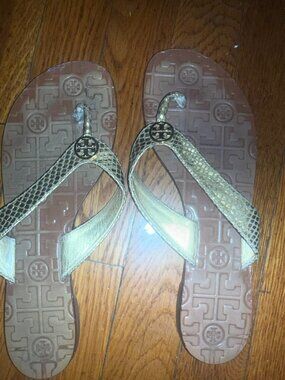 Tory Burch Slip-On Flip-Flop Womens Sandals Size 9  M Gold Brown Leather Comfort